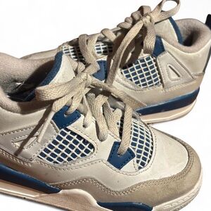 JORDAN 4 Retro Military Blue